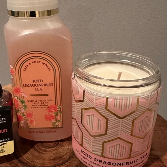 B&BW Iced Dragonfruit Tea Bundle - Picture 3 of 7